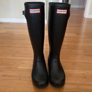 Hunter Original Tall Rain Boots in Black
